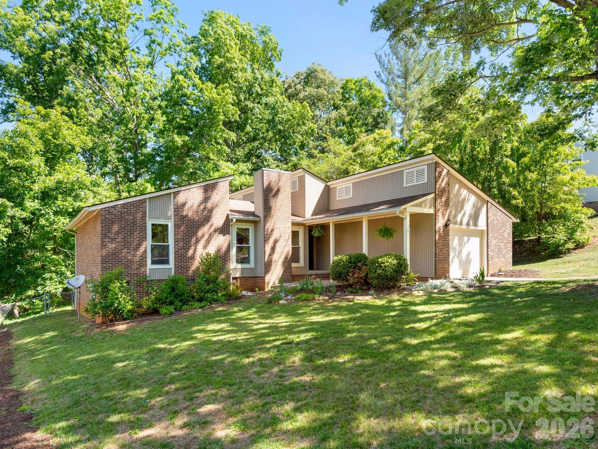 56 Knoll Ridge Drive Asheville NC 28804