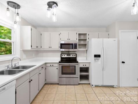 56 Knoll Ridge Drive Asheville NC 28804