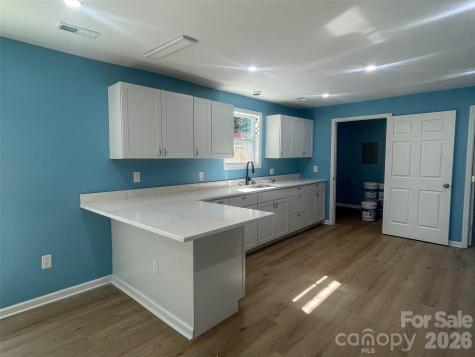 433 Clinton Avenue Lancaster SC 29720