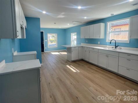 433 Clinton Avenue Lancaster SC 29720