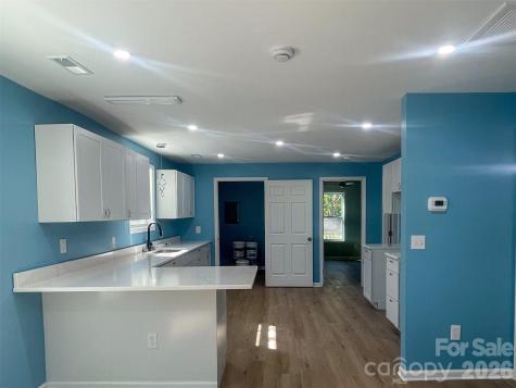 433 Clinton Avenue Lancaster SC 29720