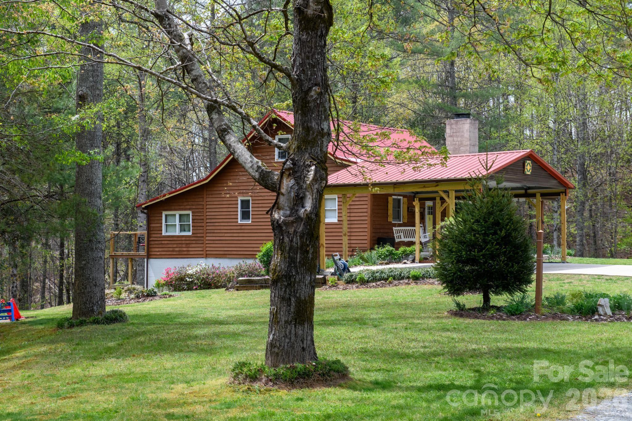 3860 Dixon Hill Place Lenoir NC 28645
