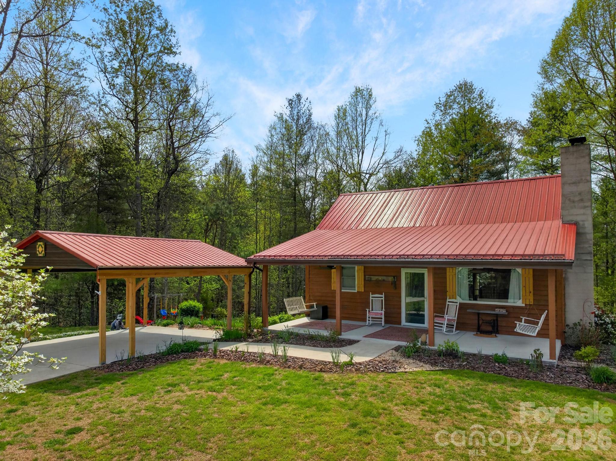 3860 Dixon Hill Place Lenoir NC 28645