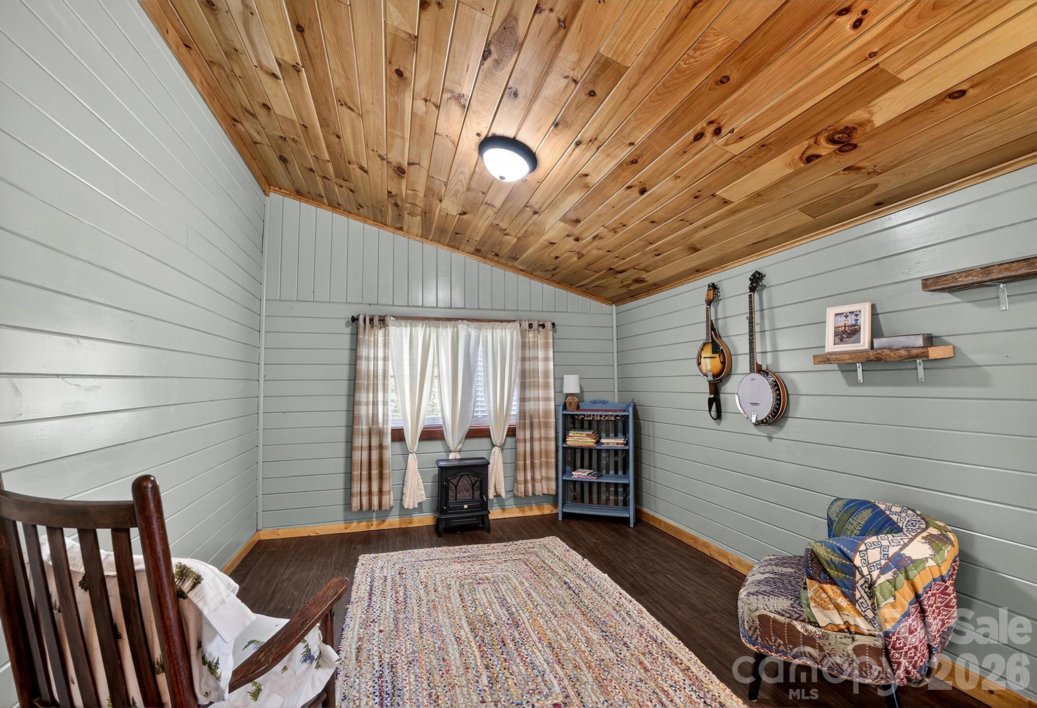 3860 Dixon Hill Place Lenoir NC 28645