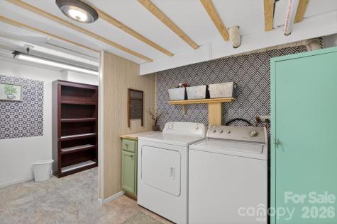 3860 Dixon Hill Place Lenoir NC 28645