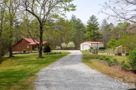 3860 Dixon Hill Place Lenoir NC 28645
