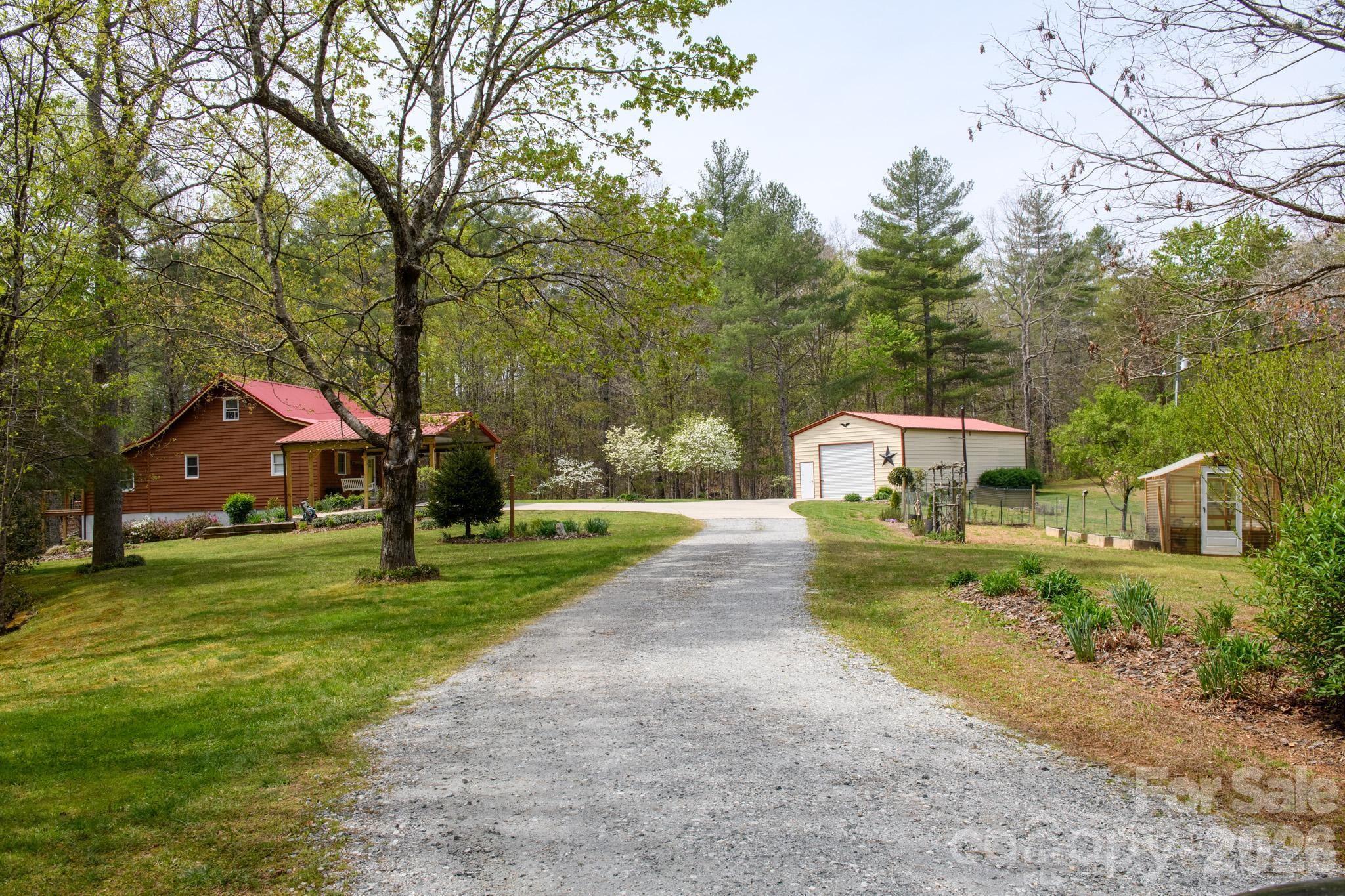 3860 Dixon Hill Place Lenoir NC 28645