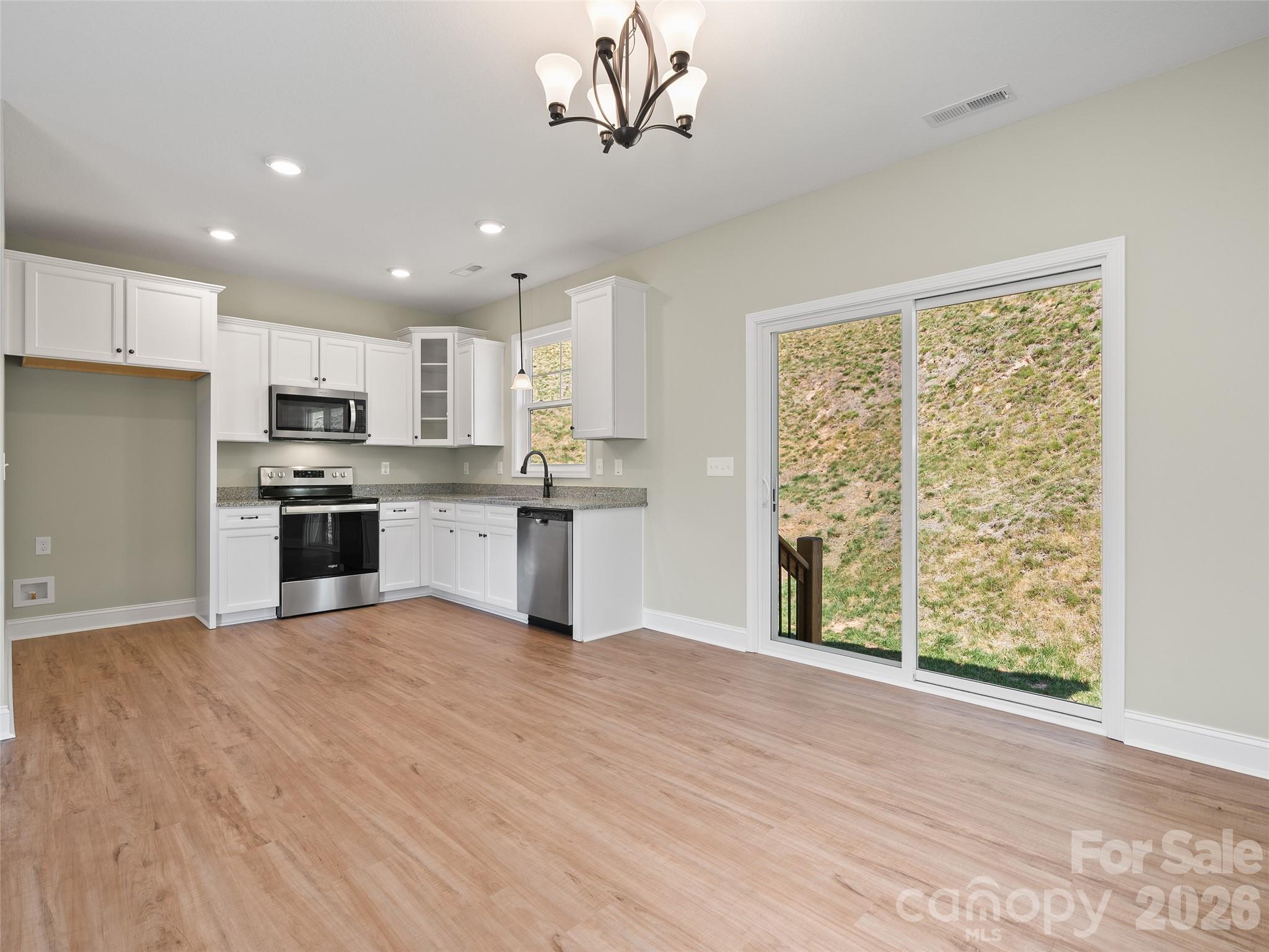 373 Barefoot Ridge Clyde NC 28721