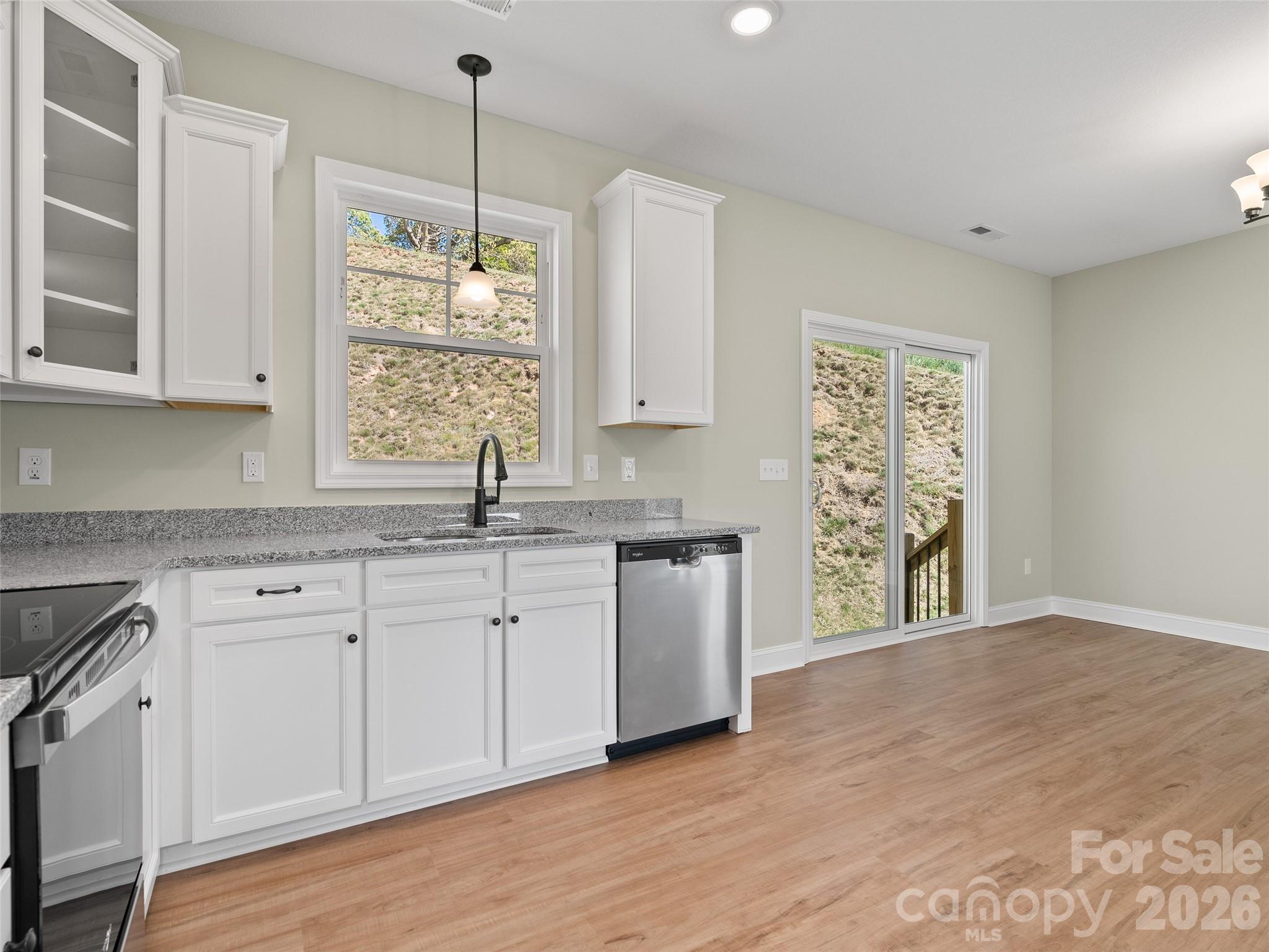 373 Barefoot Ridge Clyde NC 28721