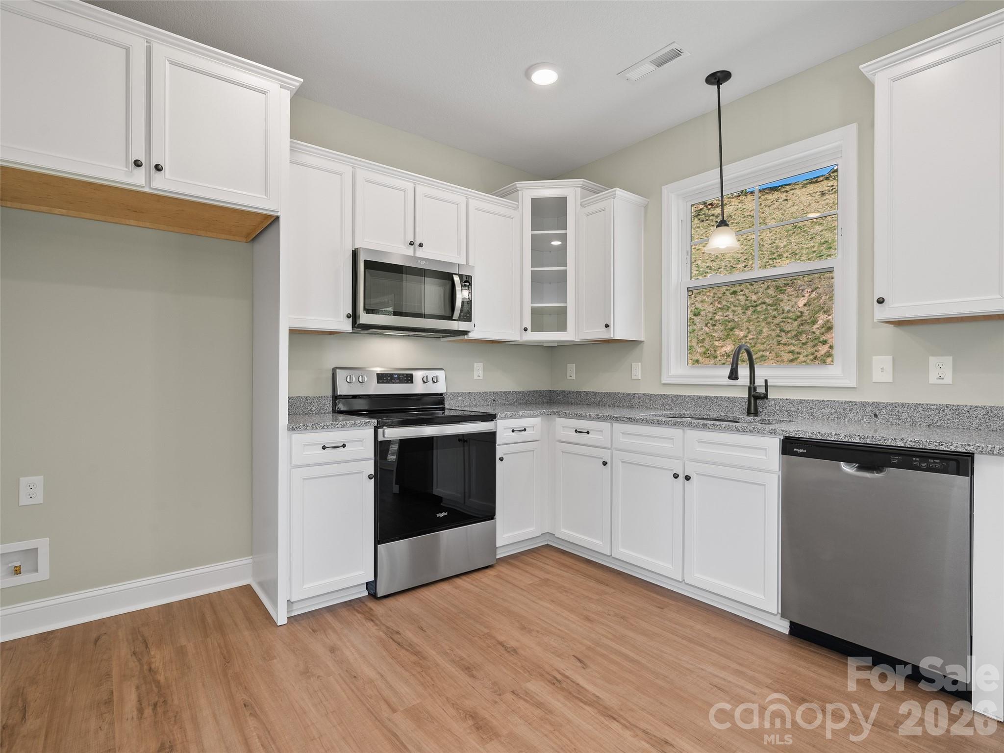 373 Barefoot Ridge Clyde NC 28721