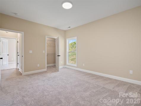 373 Barefoot Ridge Clyde NC 28721