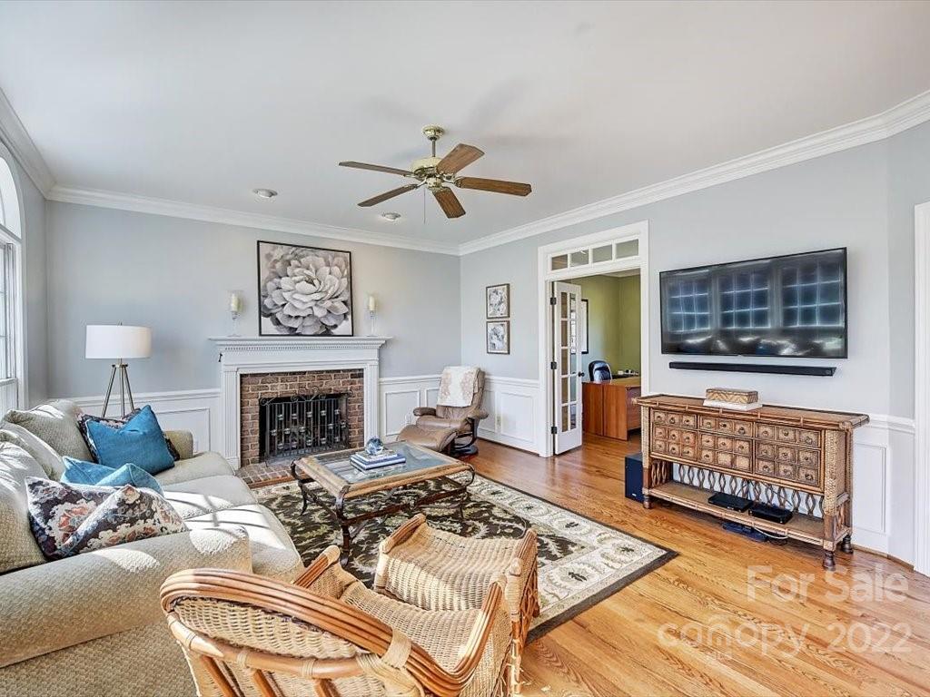 6032 Derry Hill Place Charlotte NC 28277