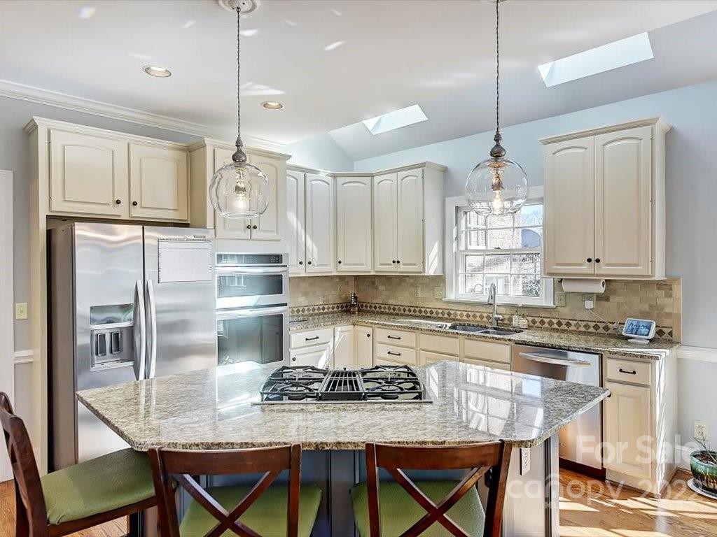 6032 Derry Hill Place Charlotte NC 28277