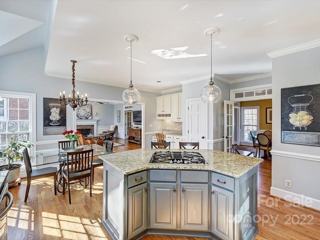 6032 Derry Hill Place Charlotte NC 28277