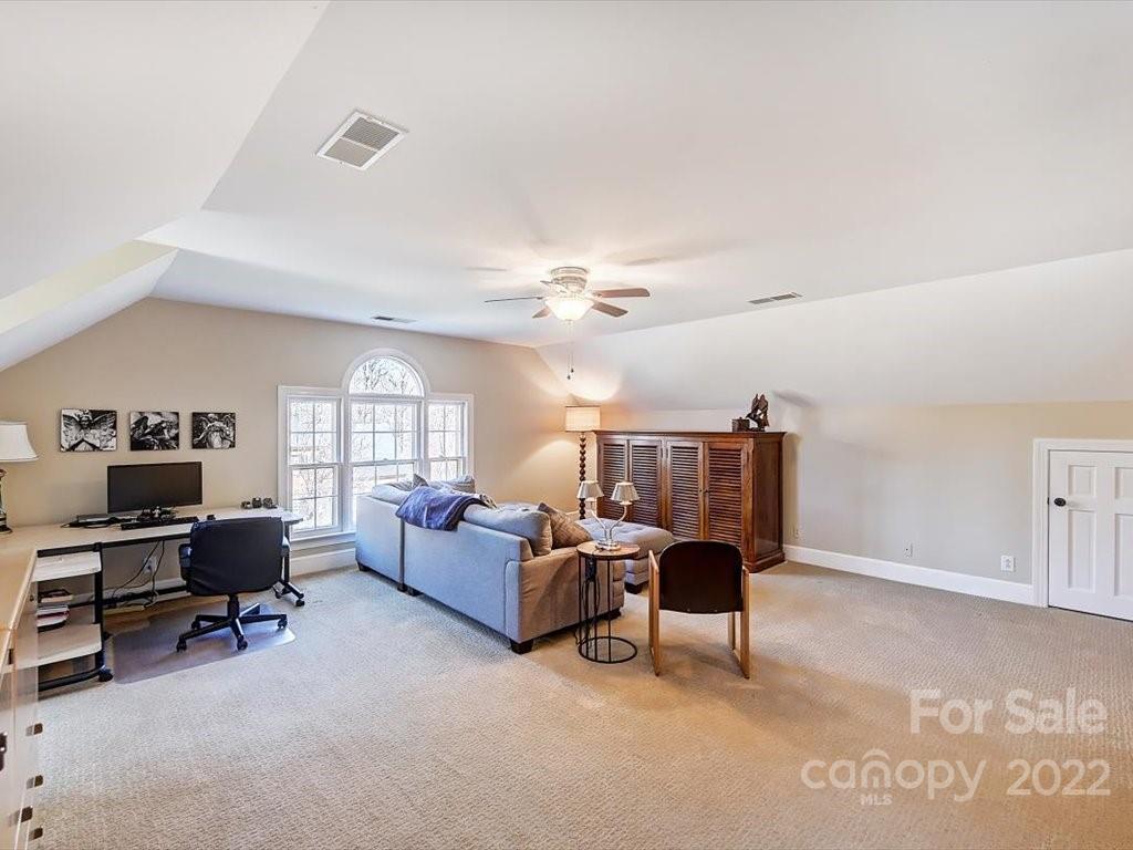 6032 Derry Hill Place Charlotte NC 28277