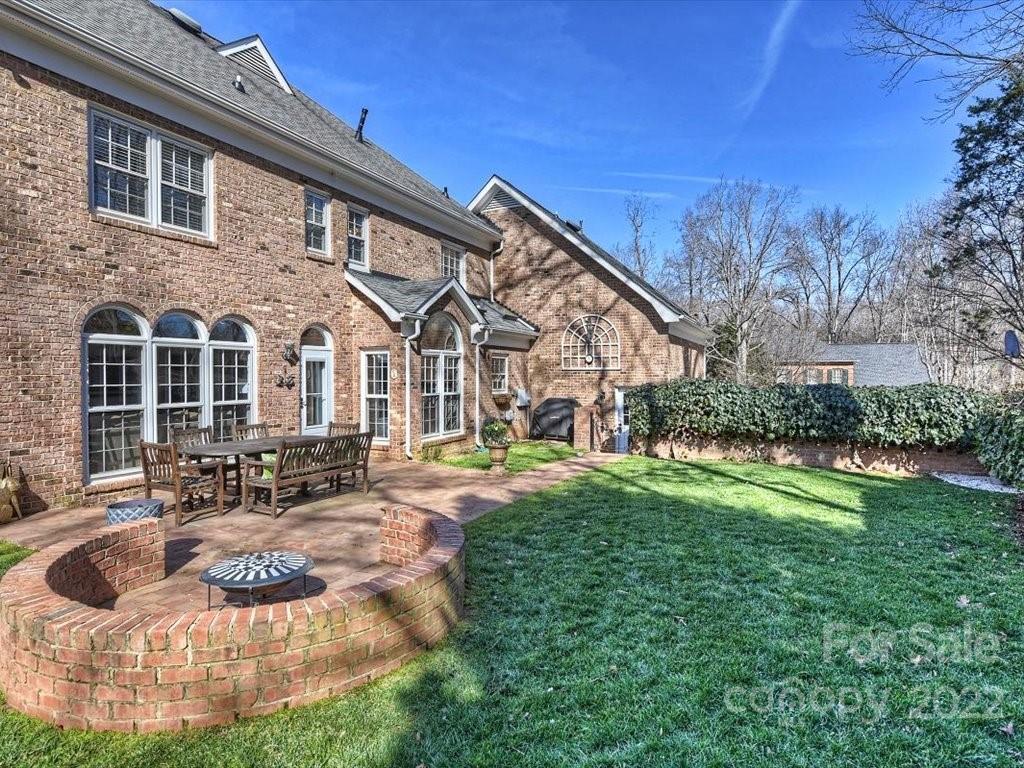 6032 Derry Hill Place Charlotte NC 28277