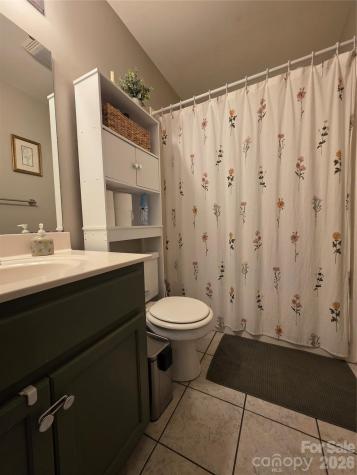 2240 15th Avenue NE Hickory NC 28601