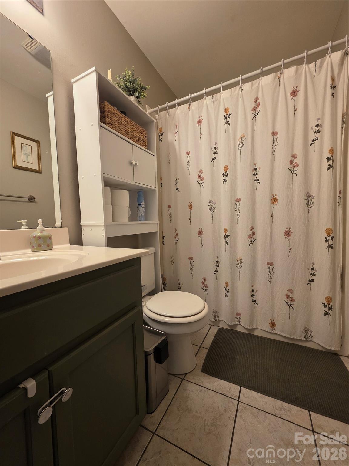 2240 15th Avenue NE Hickory NC 28601