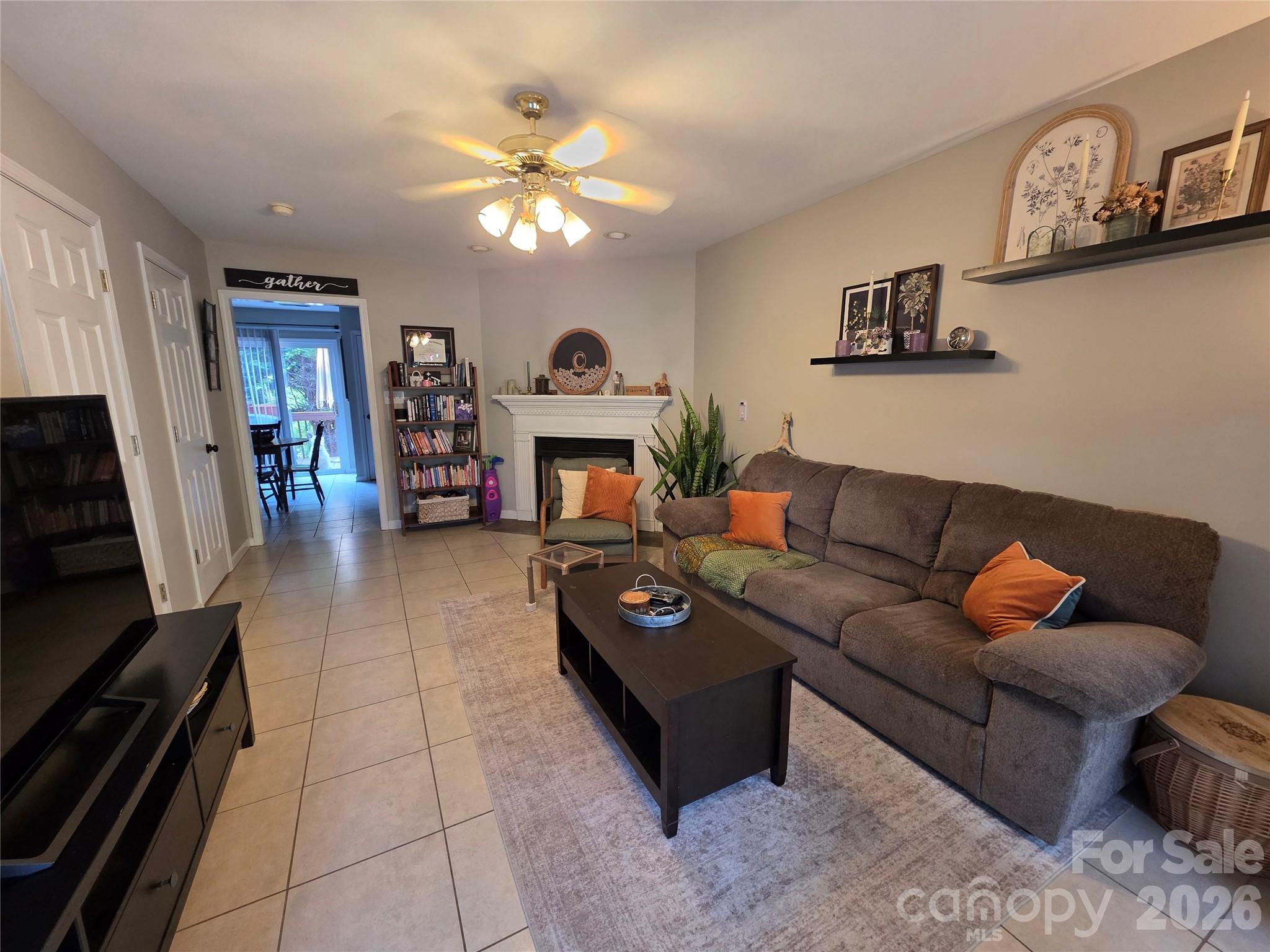 2240 15th Avenue NE Hickory NC 28601
