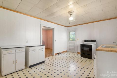 166 Miller Avenue Marion NC 28752