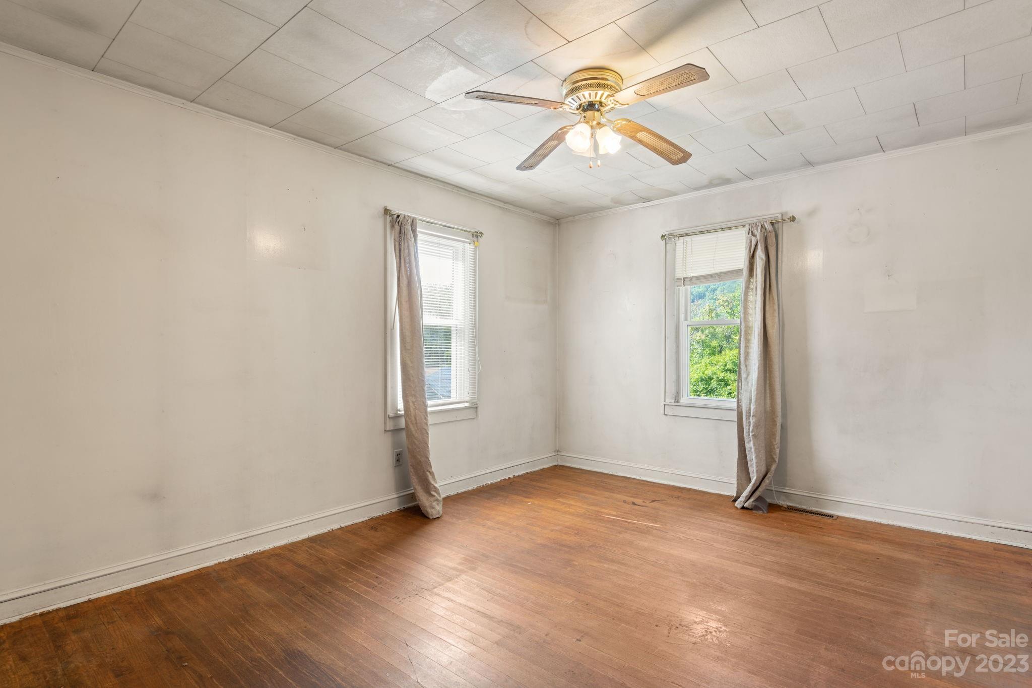 166 Miller Avenue Marion NC 28752