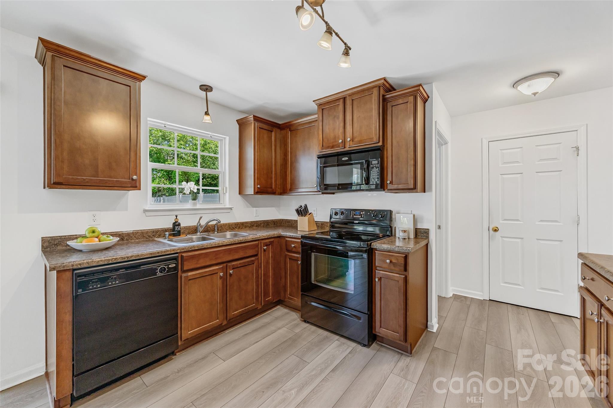 1472 Haverford Road NW Concord NC 28027