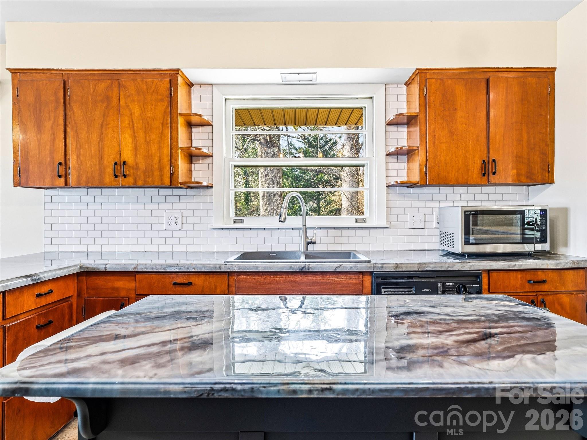 8 N Oak Forest Drive Asheville NC 28803