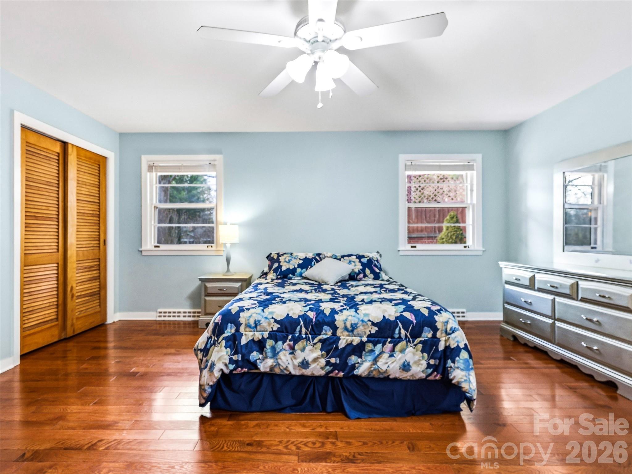 8 N Oak Forest Drive Asheville NC 28803