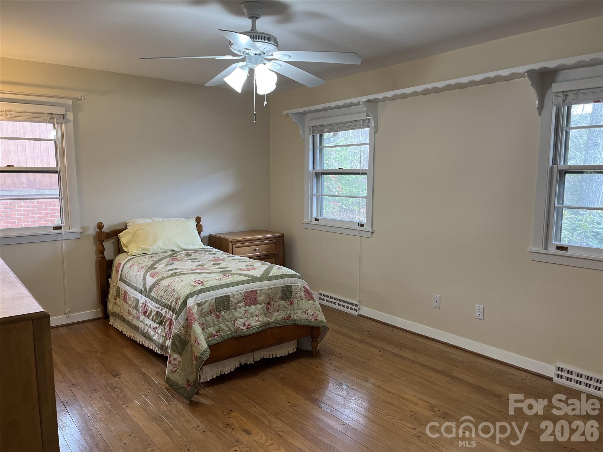 8 N Oak Forest Drive Asheville NC 28803