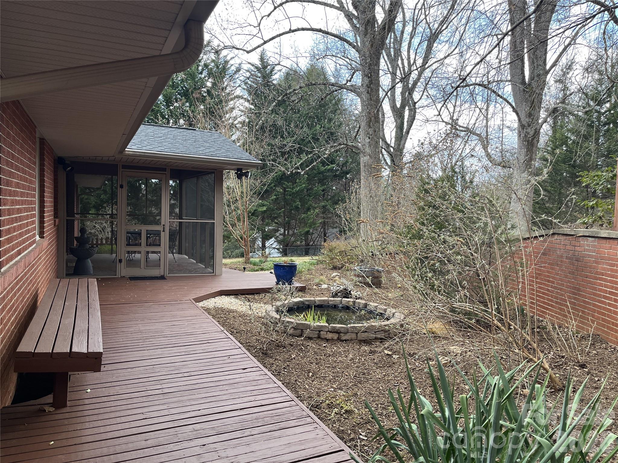 8 N Oak Forest Drive Asheville NC 28803