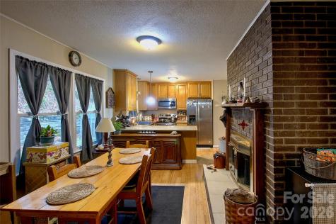 583 Deer Park Lake Road Spruce Pine NC 28777