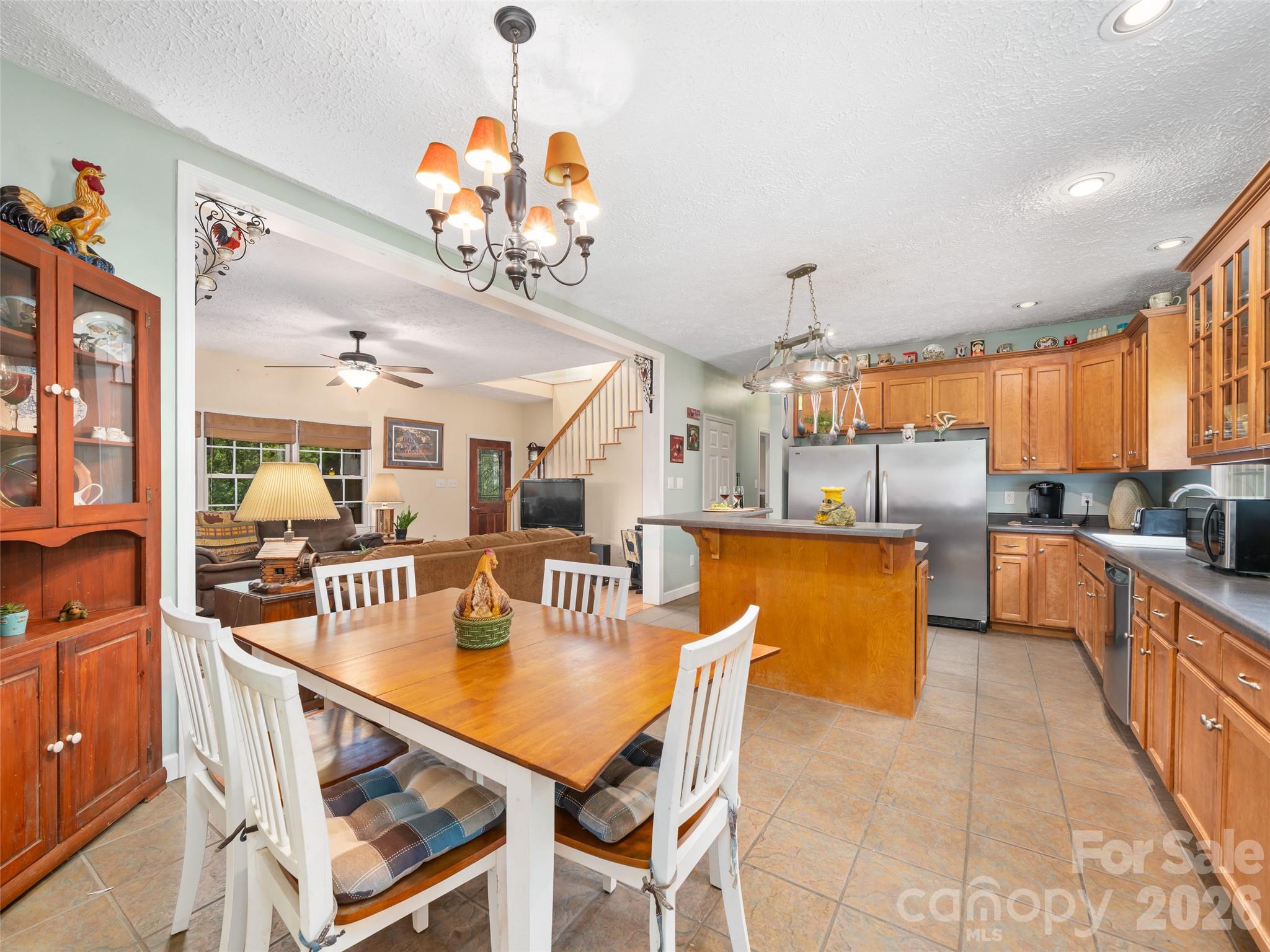 2216 Beans Creek Road Bakersville NC 28705
