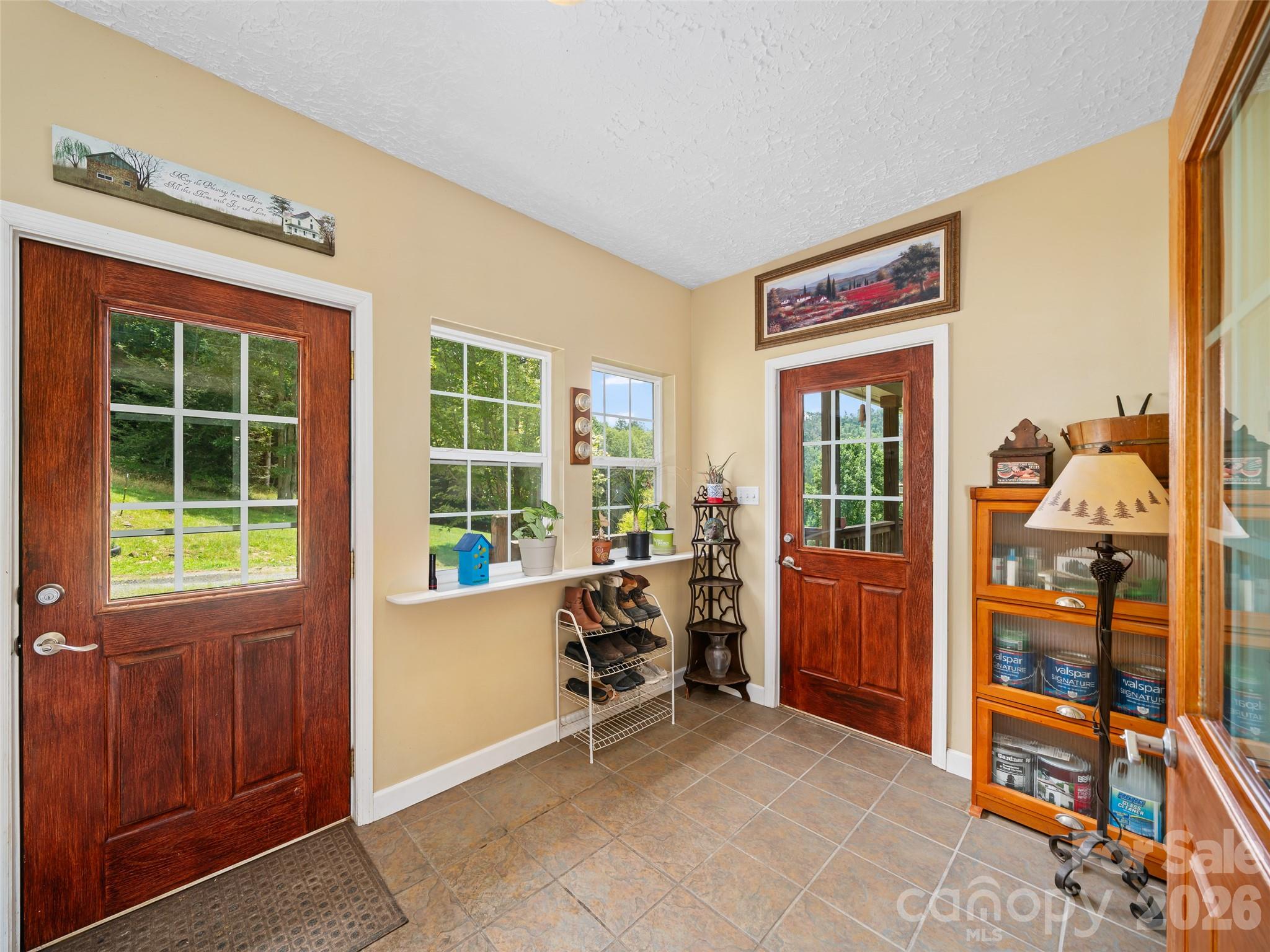 2216 Beans Creek Road Bakersville NC 28705