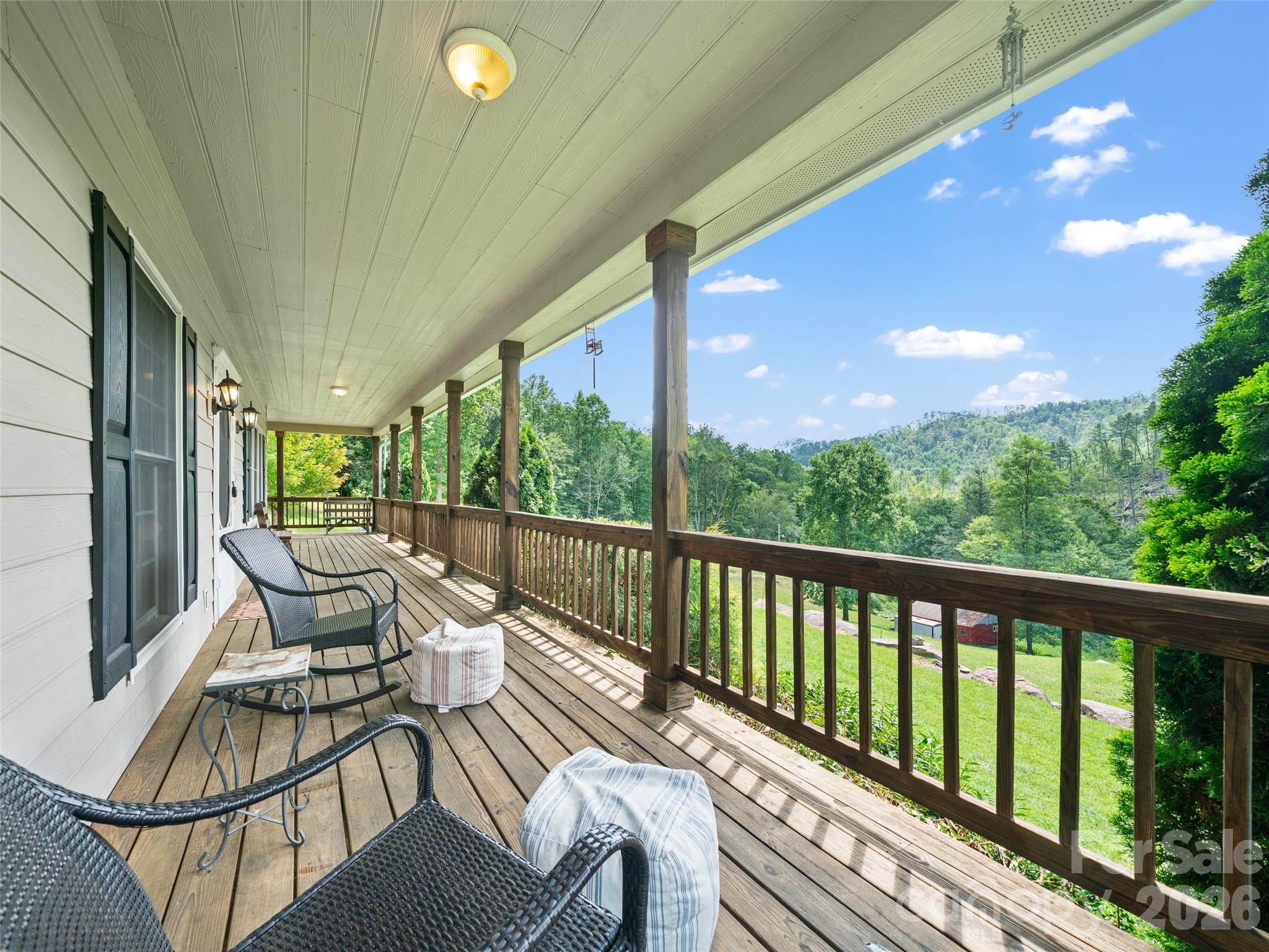 2216 Beans Creek Road Bakersville NC 28705
