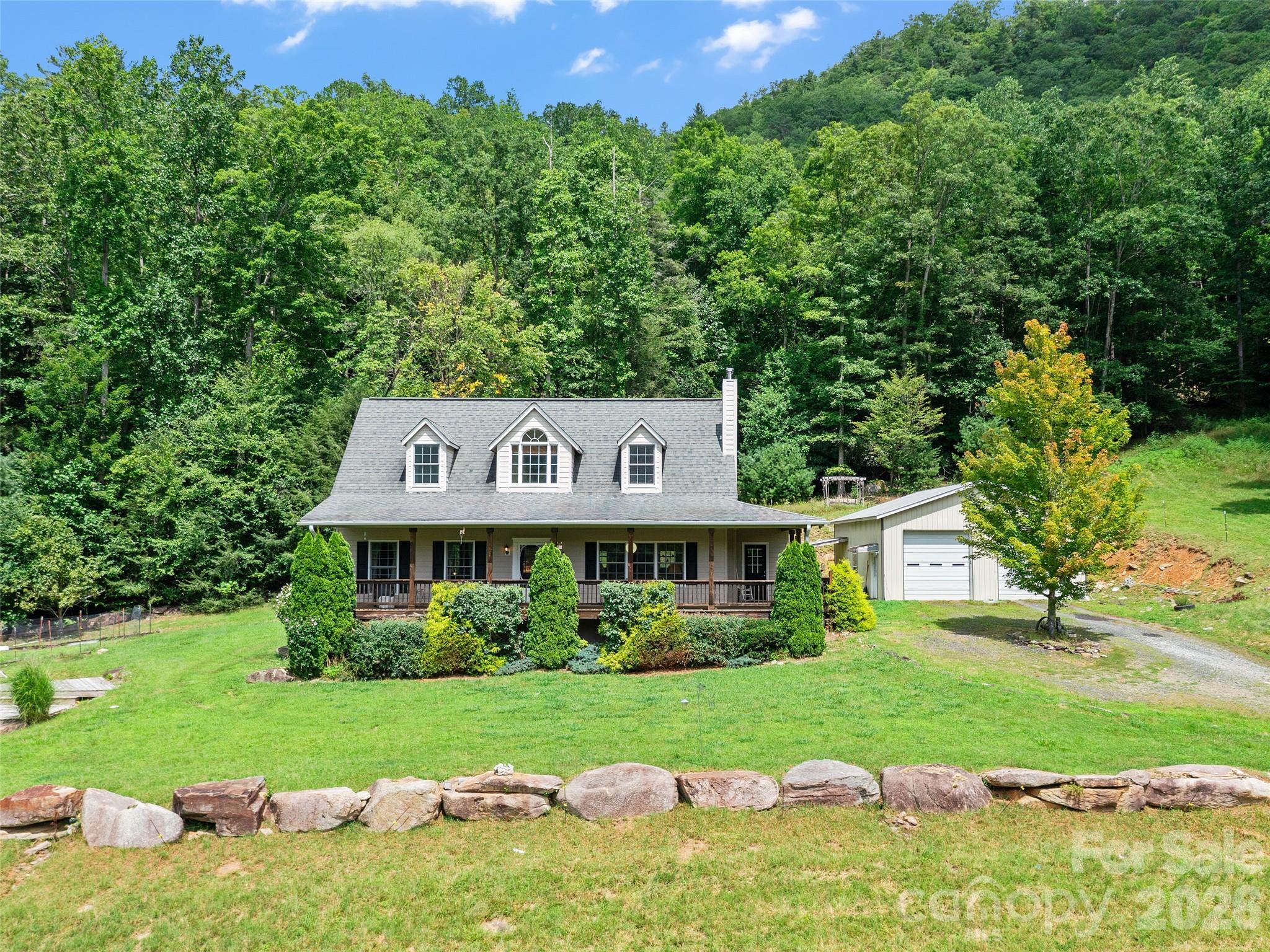 2216 Beans Creek Road Bakersville NC 28705