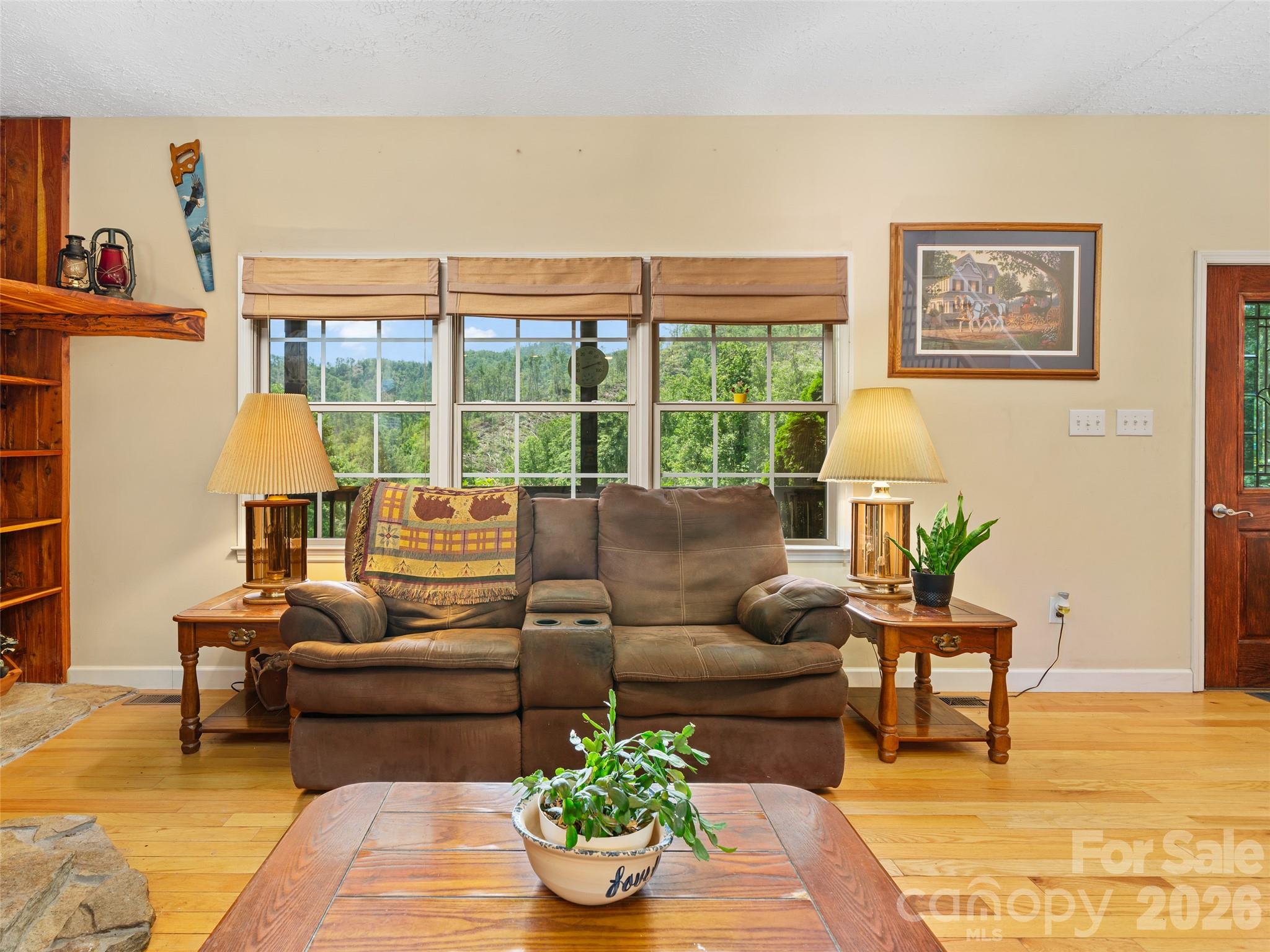 2216 Beans Creek Road Bakersville NC 28705