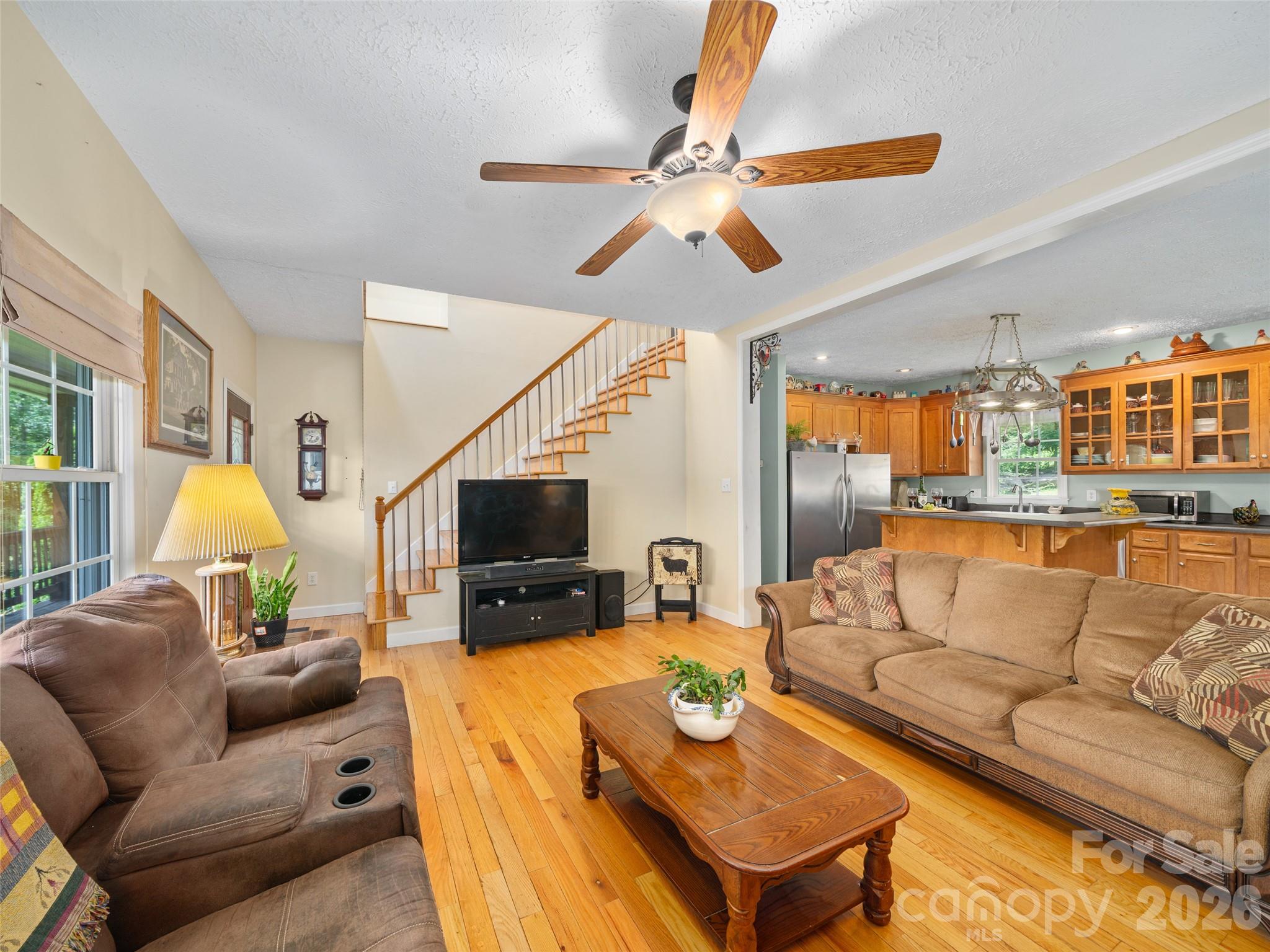 2216 Beans Creek Road Bakersville NC 28705