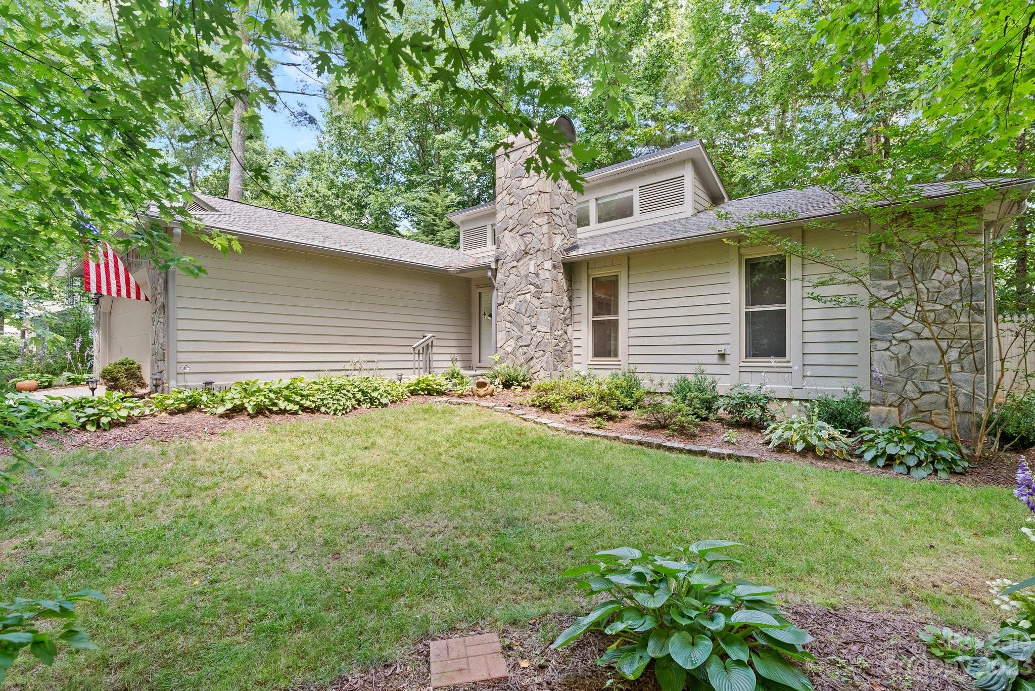 6 Holly Ridge Court Arden NC 28704