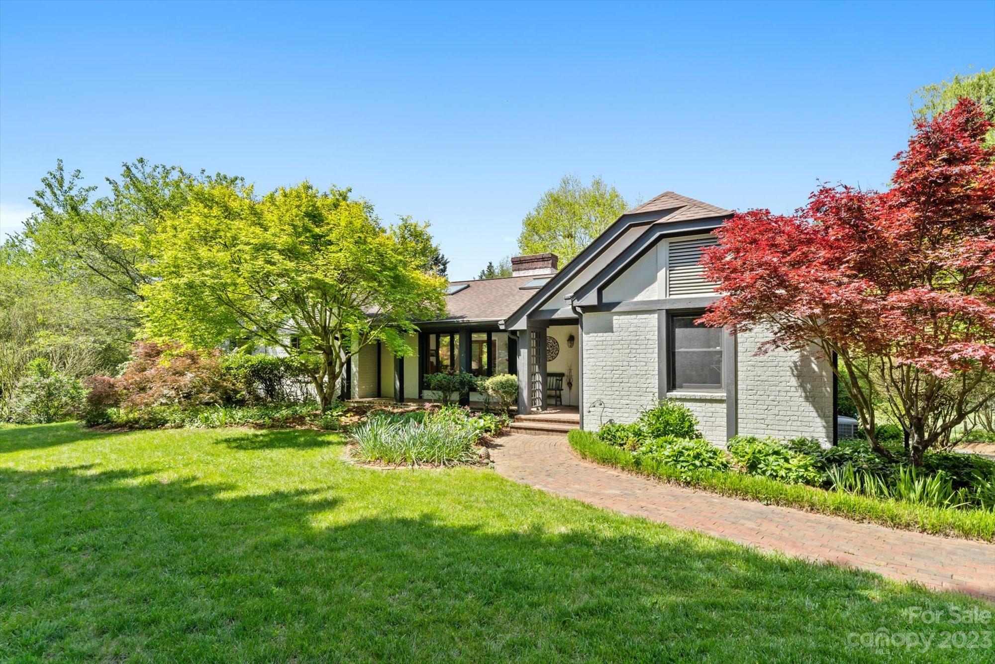 60 Elk Mountain Scenic Highway Asheville NC 28804