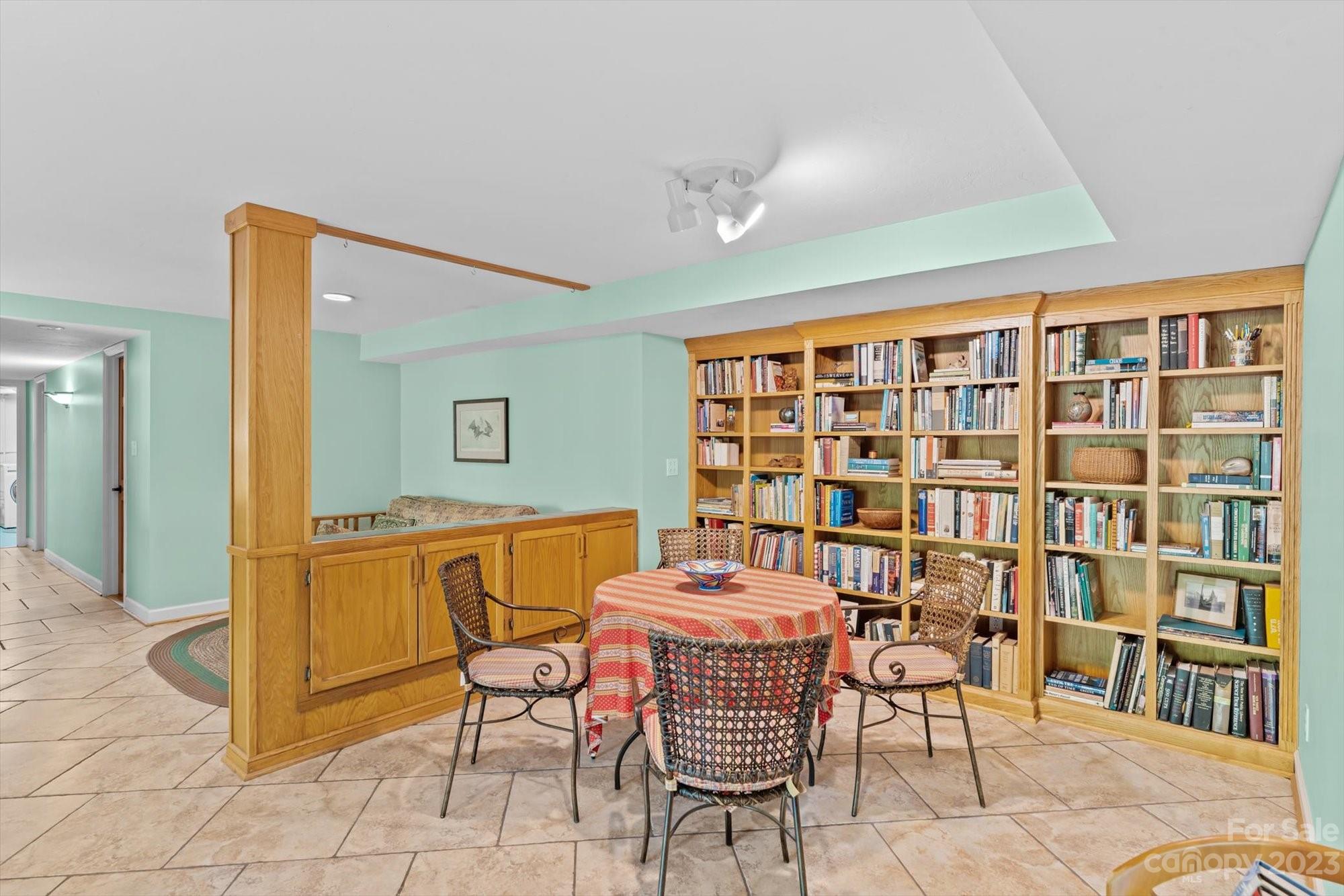 60 Elk Mountain Scenic Highway Asheville NC 28804