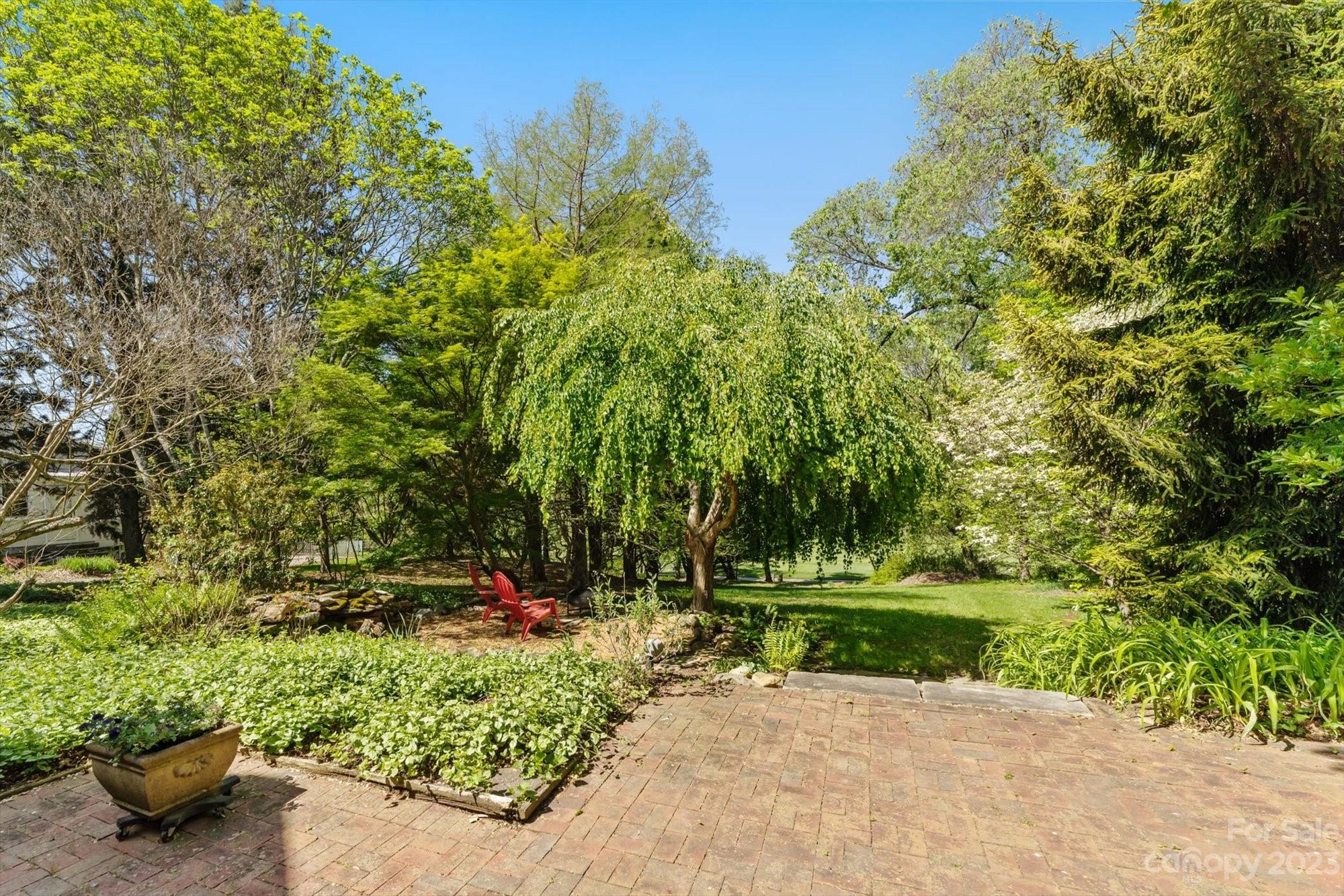 60 Elk Mountain Scenic Highway Asheville NC 28804