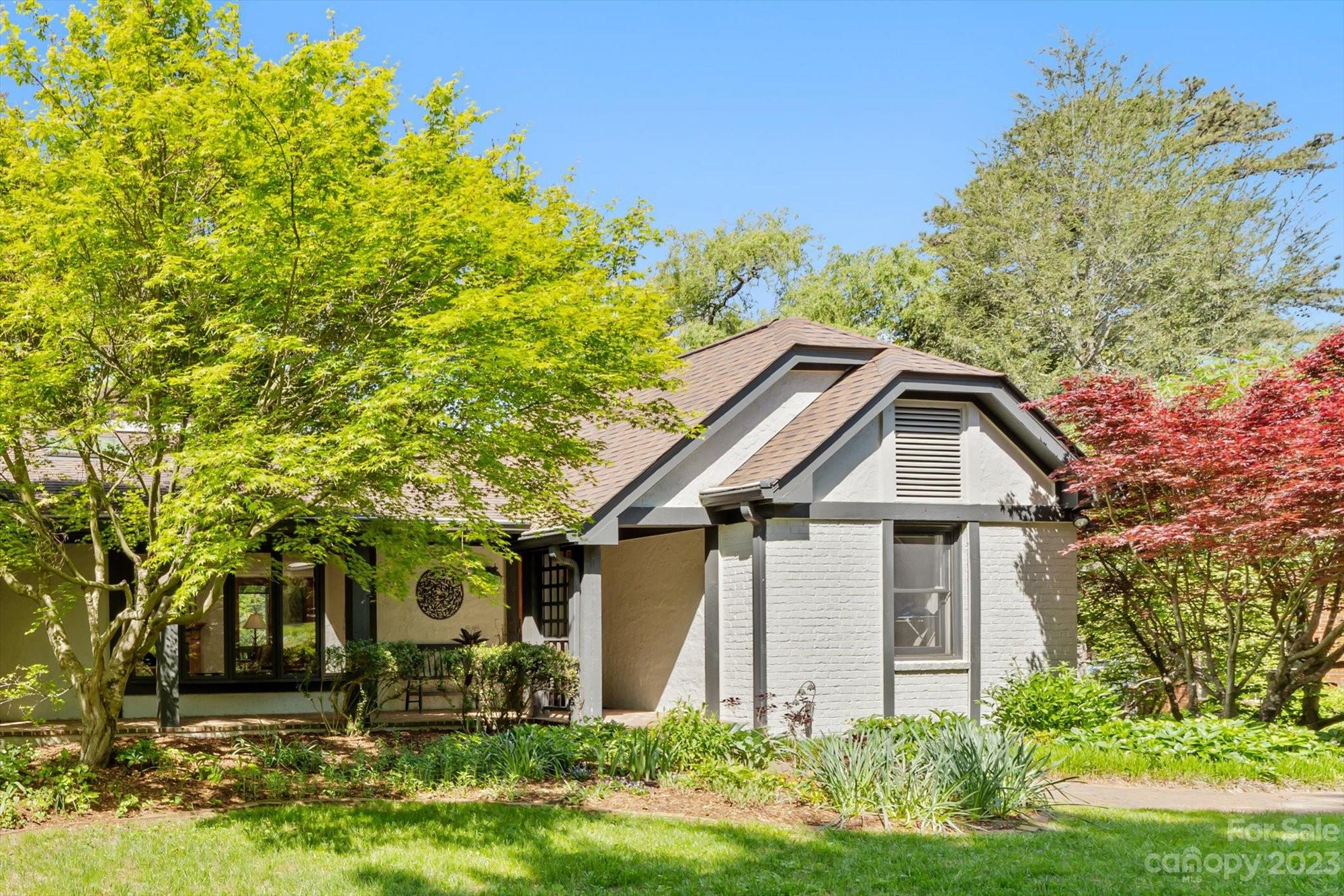 60 Elk Mountain Scenic Highway Asheville NC 28804