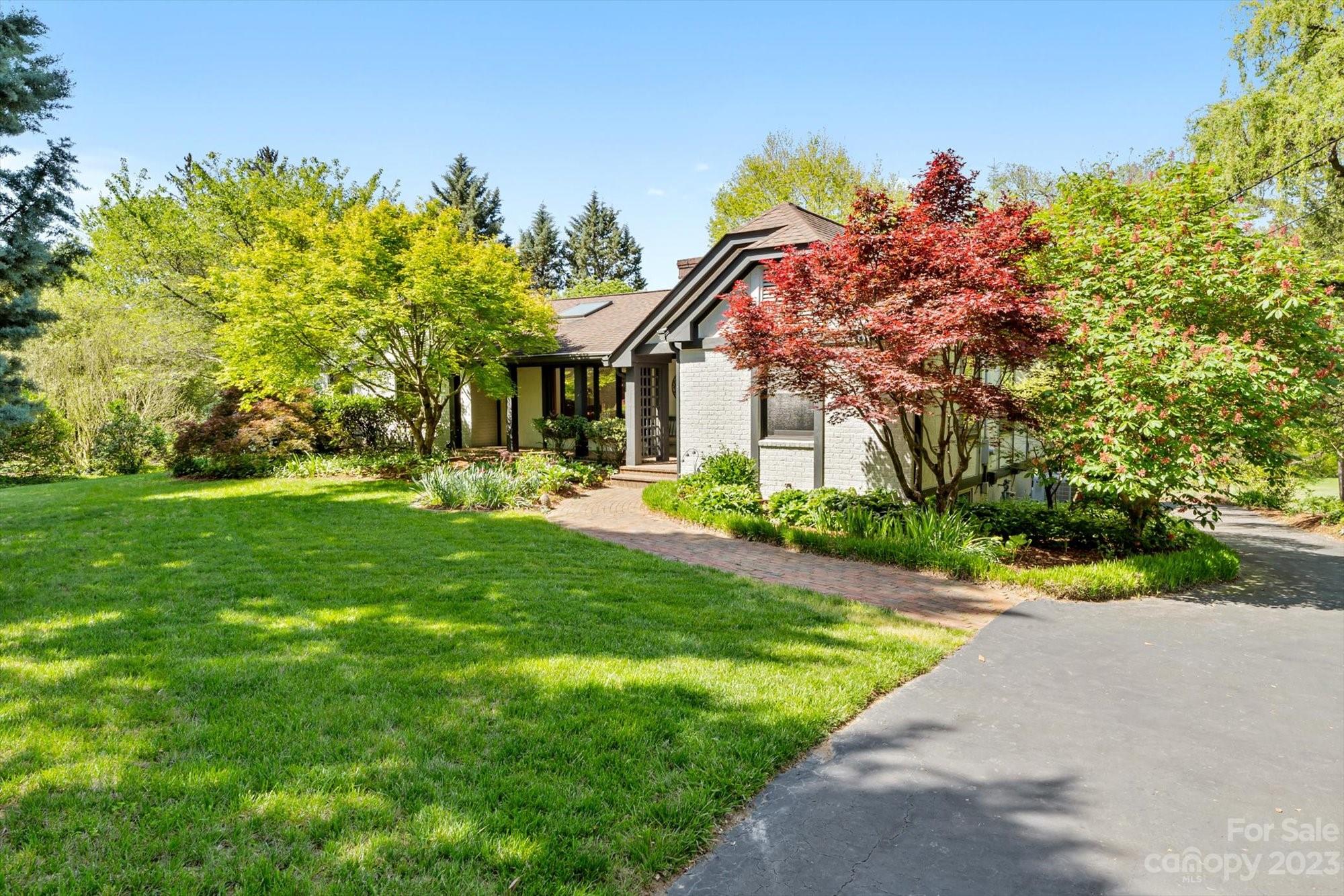 60 Elk Mountain Scenic Highway Asheville NC 28804