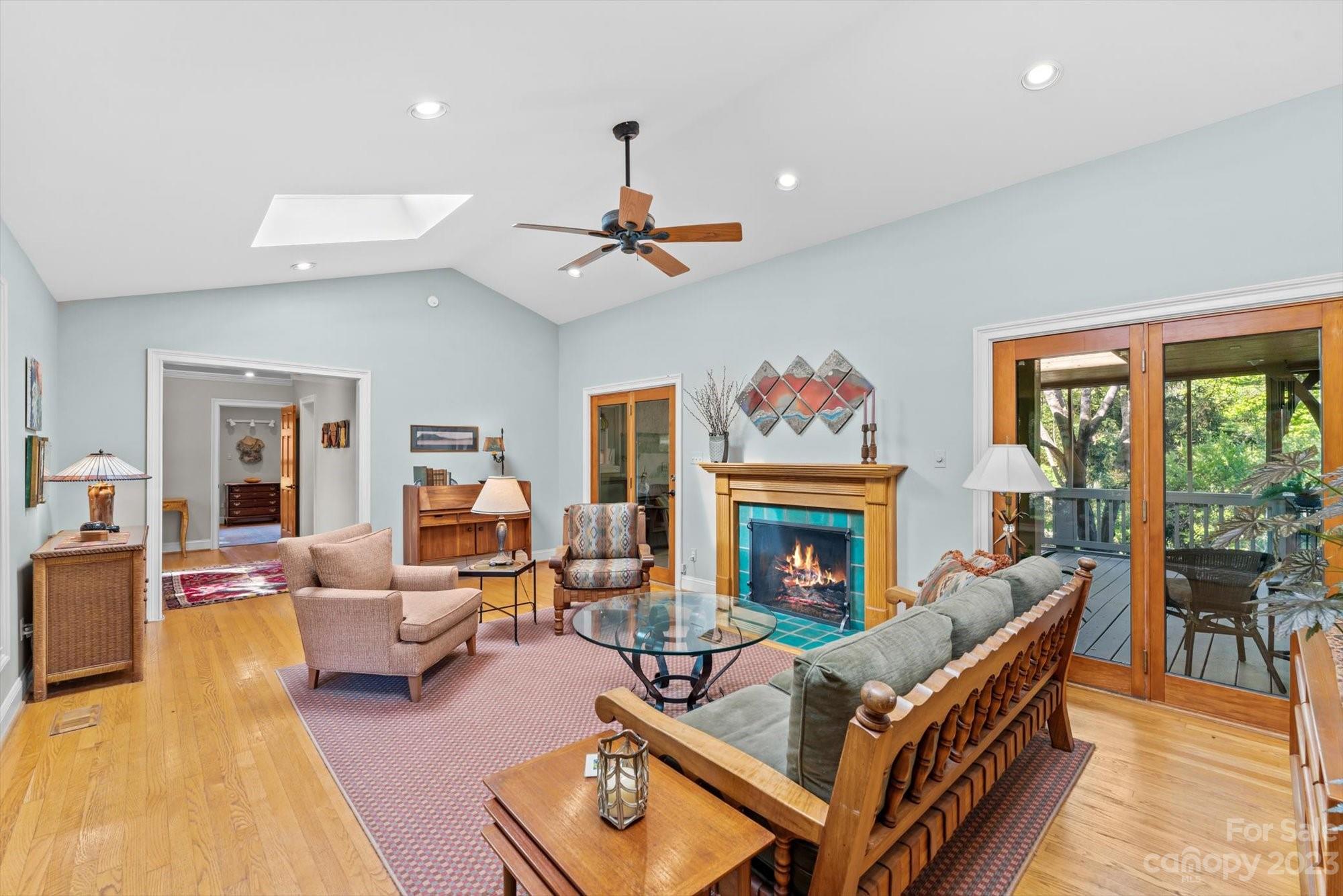 60 Elk Mountain Scenic Highway Asheville NC 28804