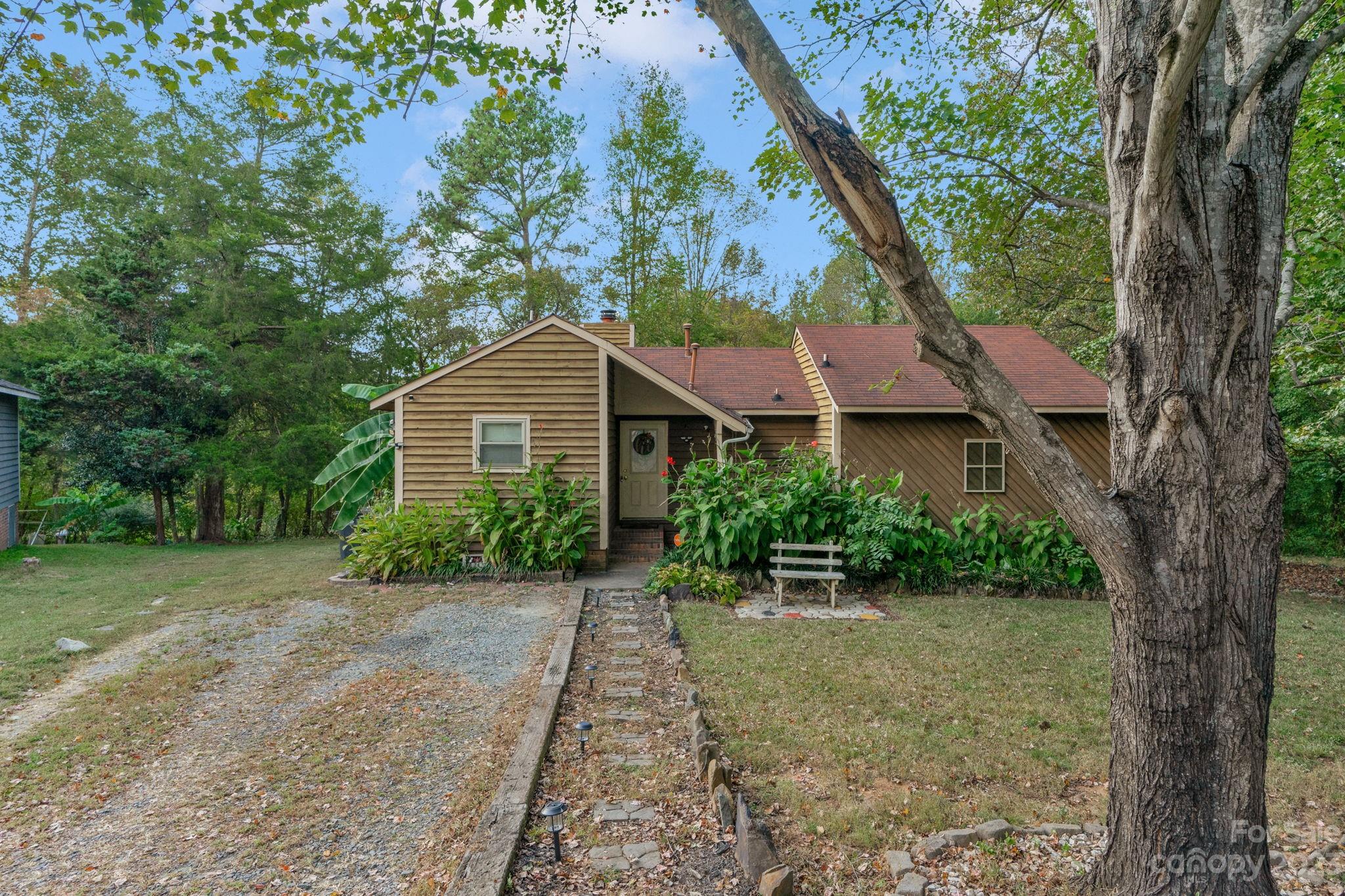 3845 Ashley Hall Drive Charlotte NC 28227