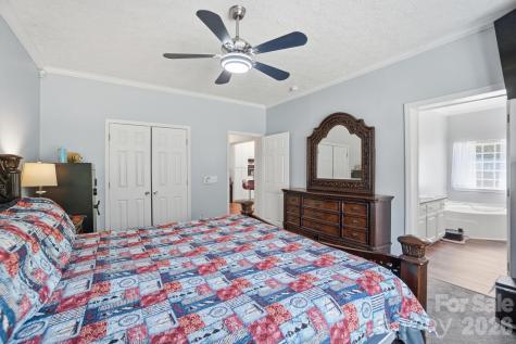 286 Battleground Road Grover NC 28073