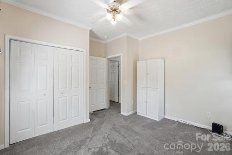286 Battleground Road Grover NC 28073