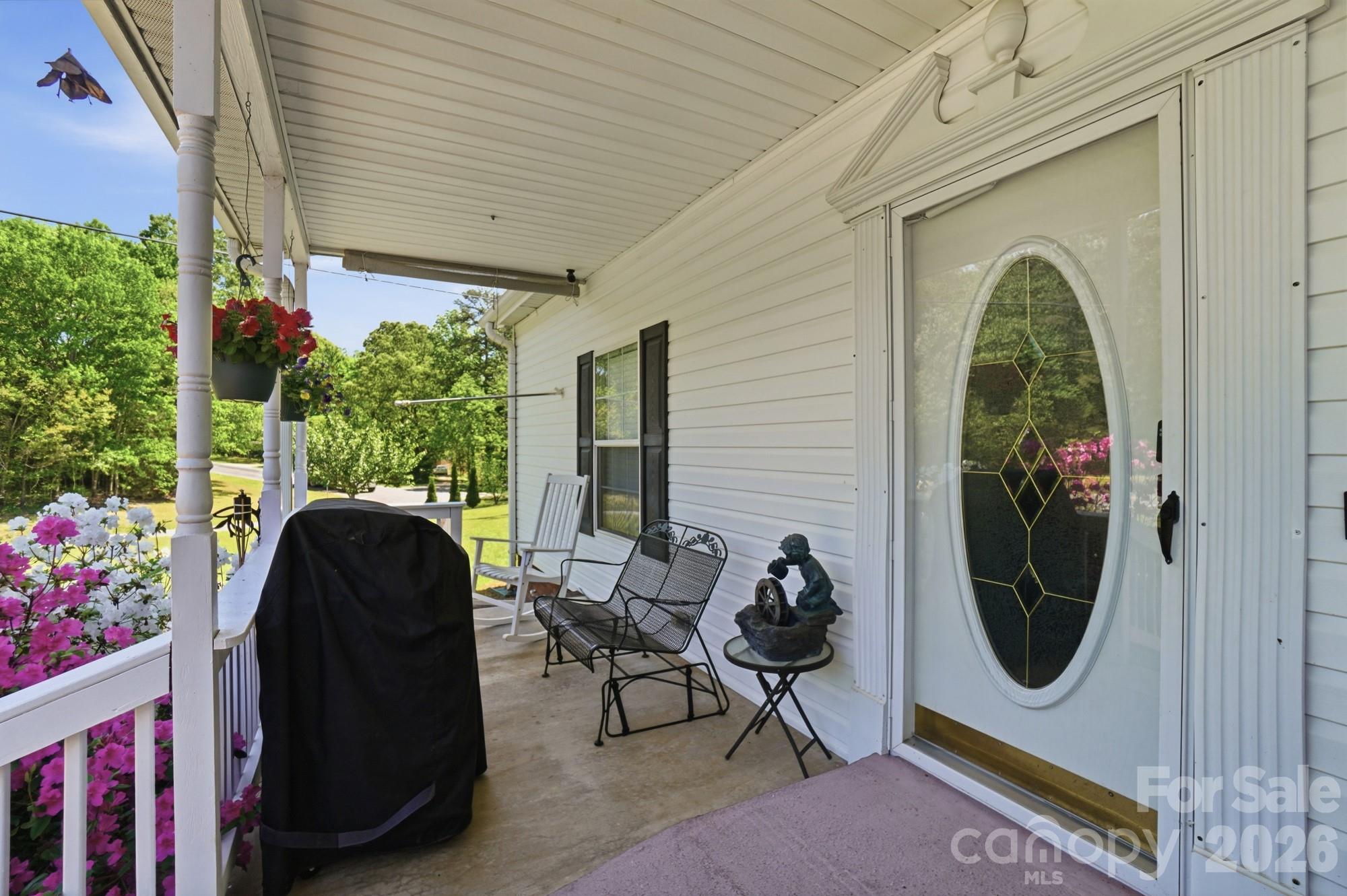 286 Battleground Road Grover NC 28073