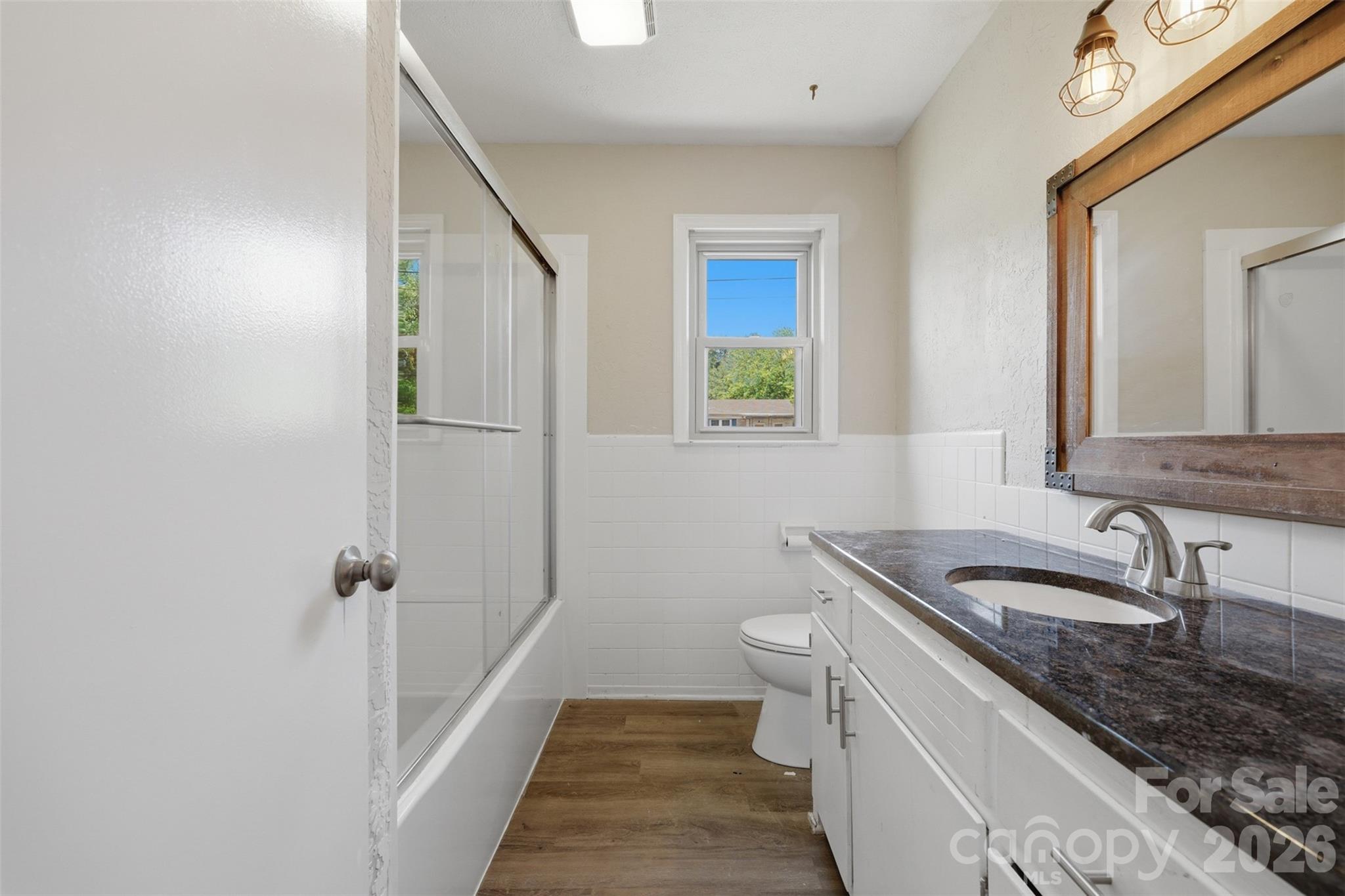 1910 26th Street NE Hickory NC 28601