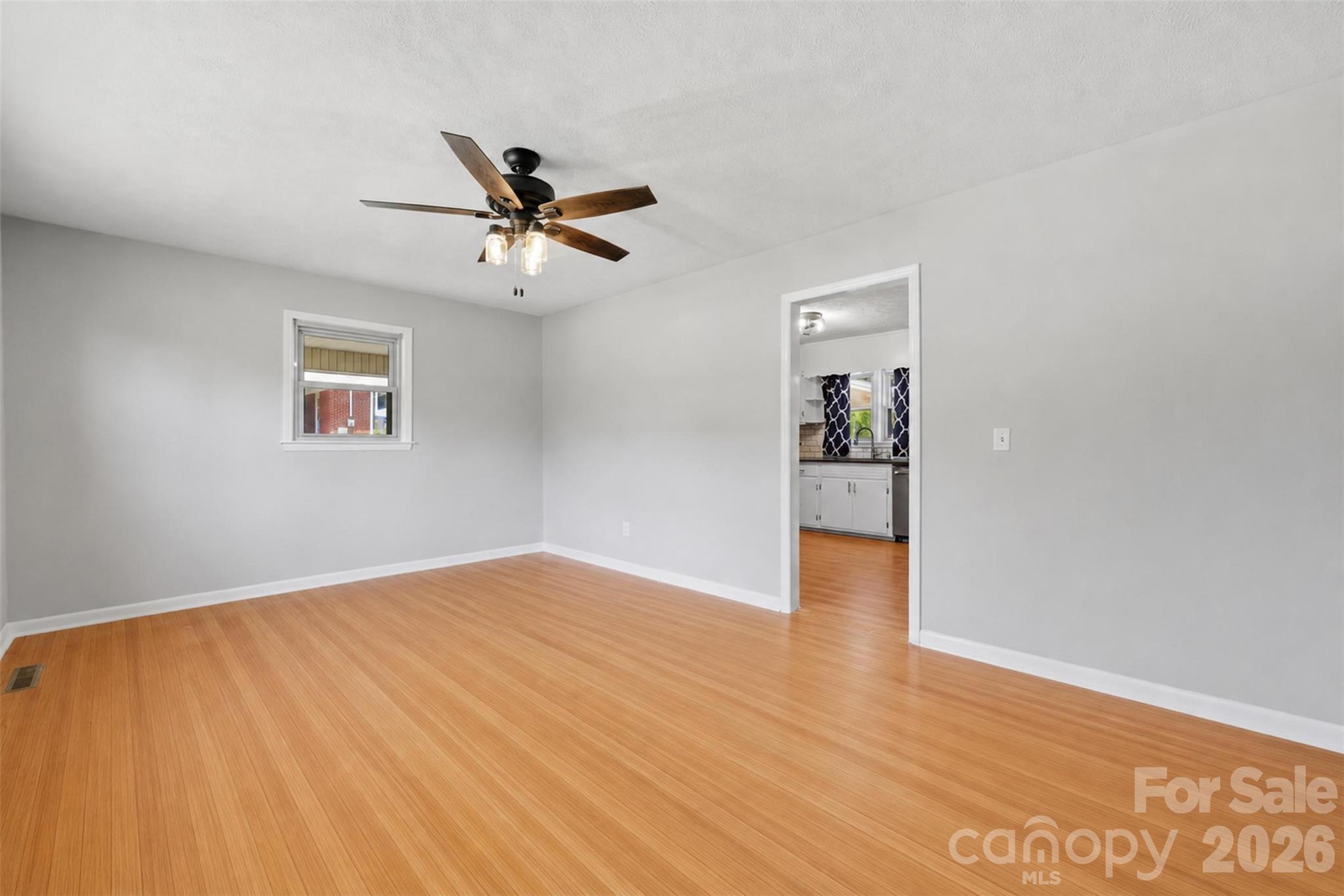 1910 26th Street NE Hickory NC 28601